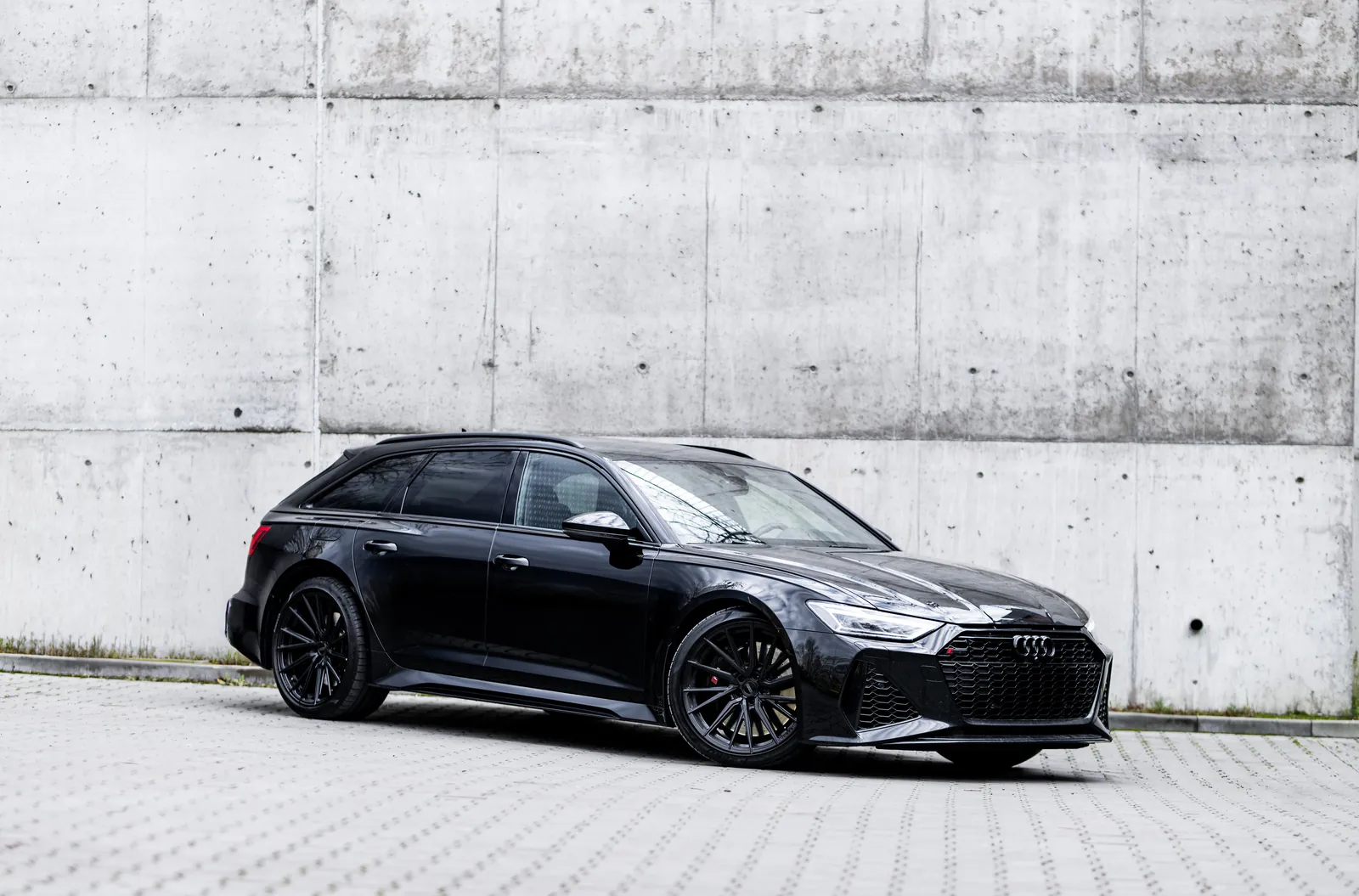 Audi RS6 Performance jako reprezentacyjne auto na event firmowy