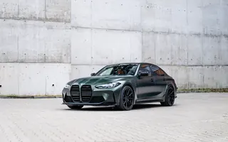 BMW M3 Competition z przodu i z lewego profilu